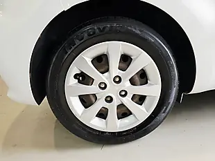Used 2016 Kia Rio 3dr White - Interior and Exterior details 18