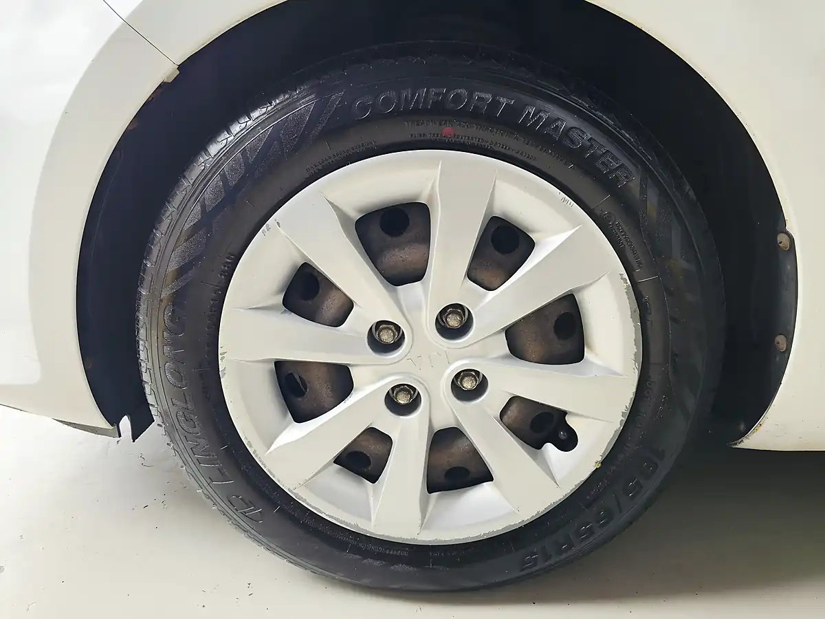Used 2016 Kia Rio 3dr White - Interior and Exterior details 19