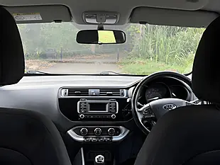 Used 2016 Kia Rio Ecodynamics 2 White - Interior and Exterior details 11