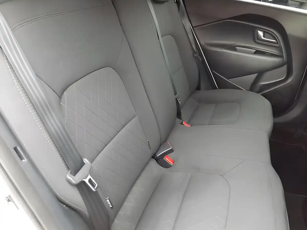 Used 2016 Kia Rio SR7 White - Interior and Exterior details 11