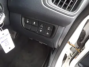 Used 2016 Kia Rio SR7 White - Interior and Exterior details 20