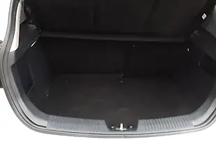 Used 2016 Kia Rio SR7 White - Interior and Exterior details 7