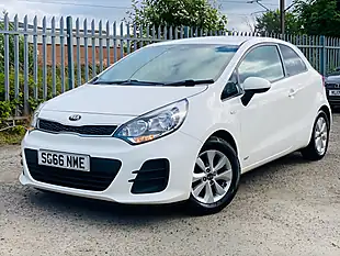 Used 2016 Kia Rio SR7 White - Interior and Exterior details 3