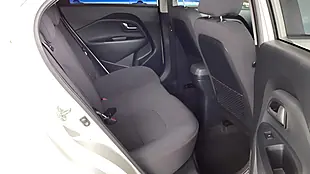 Used 2016 Kia Rio SR7 White - Interior and Exterior details 10