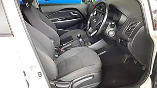 Used 2016 Kia Rio SR7 White - Interior and Exterior details 11