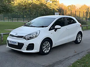 Used 2016 Kia Rio SR7 White - Interior and Exterior details 6