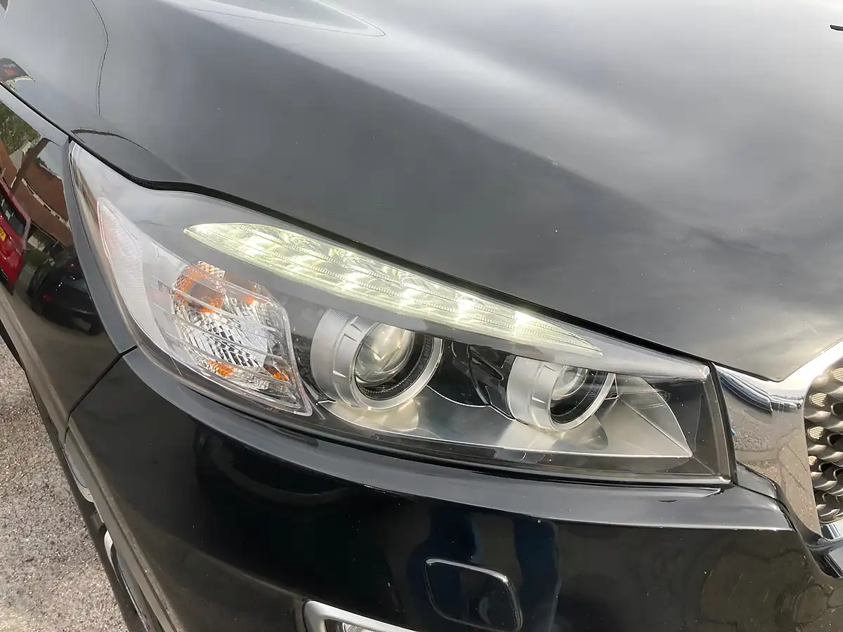 Used 2016 Kia Sorento KX-3 Black - Interior and Exterior details 8