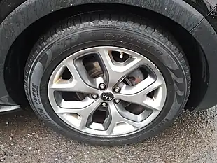 Used 2016 Kia Sorento KX-4 Black - Interior and Exterior details 11