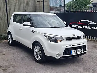 Used 2016 Kia Soul Connect White - Interior and Exterior details 10