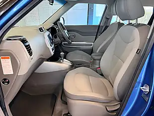 Used 2016 Kia Soul EV SUV Blue - Interior and Exterior details 15