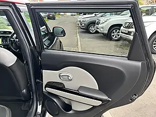 Used 2016 Kia Soul Mixx Black - Interior and Exterior details 17