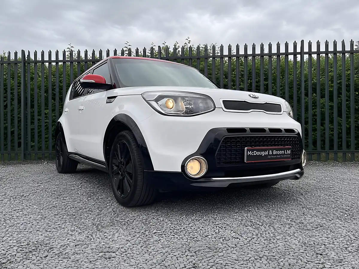 Used 2016 Kia Soul Mixx White - Interior and Exterior details 10