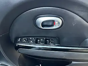 Used 2016 Kia Soul Urban White - Interior and Exterior details 17
