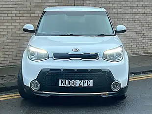 Used 2016 Kia Soul Urban White - Interior and Exterior details 2