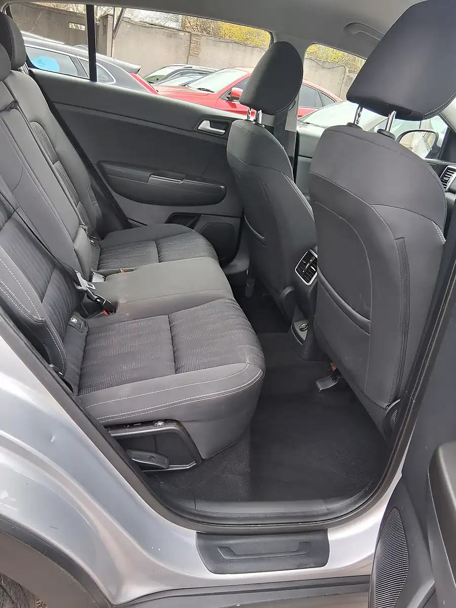 Used 2016 Kia Sportage 1 Silver - Interior and Exterior details 10