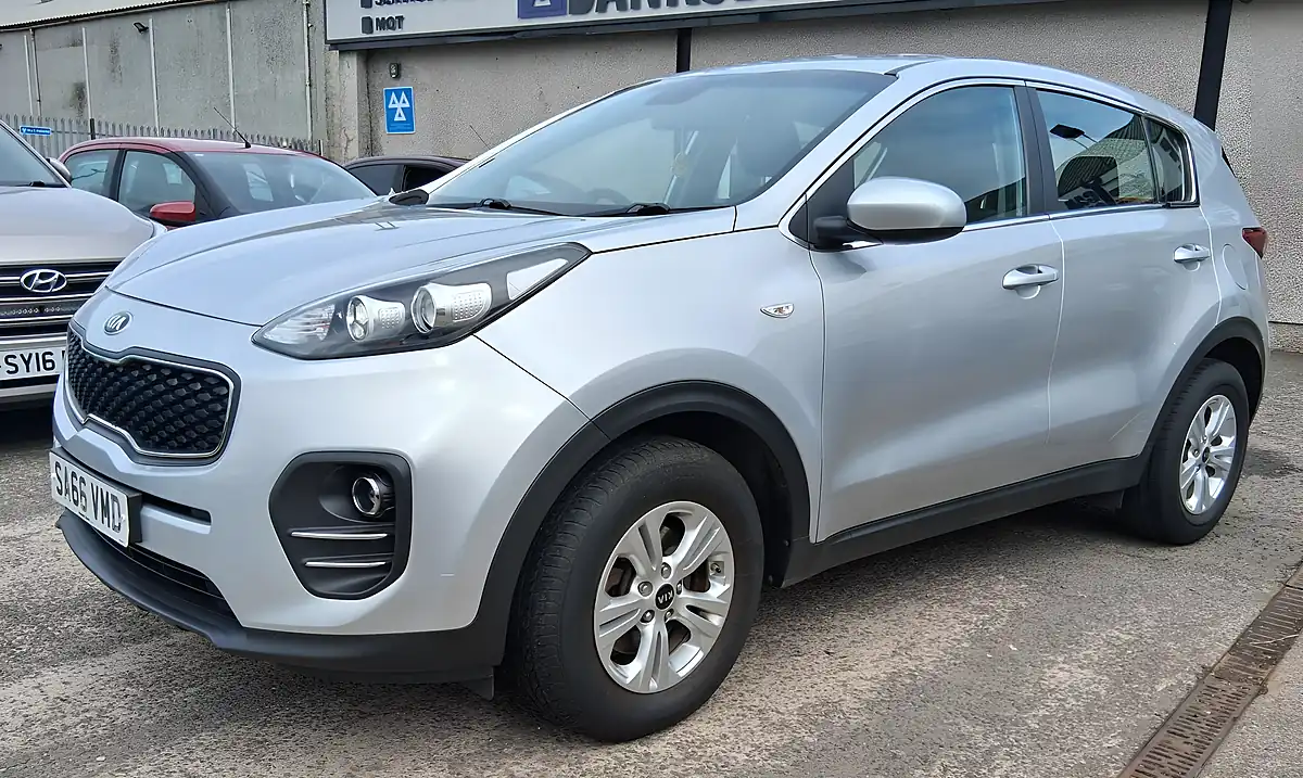 Used 2016 Kia Sportage 1 Silver - Interior and Exterior details 3