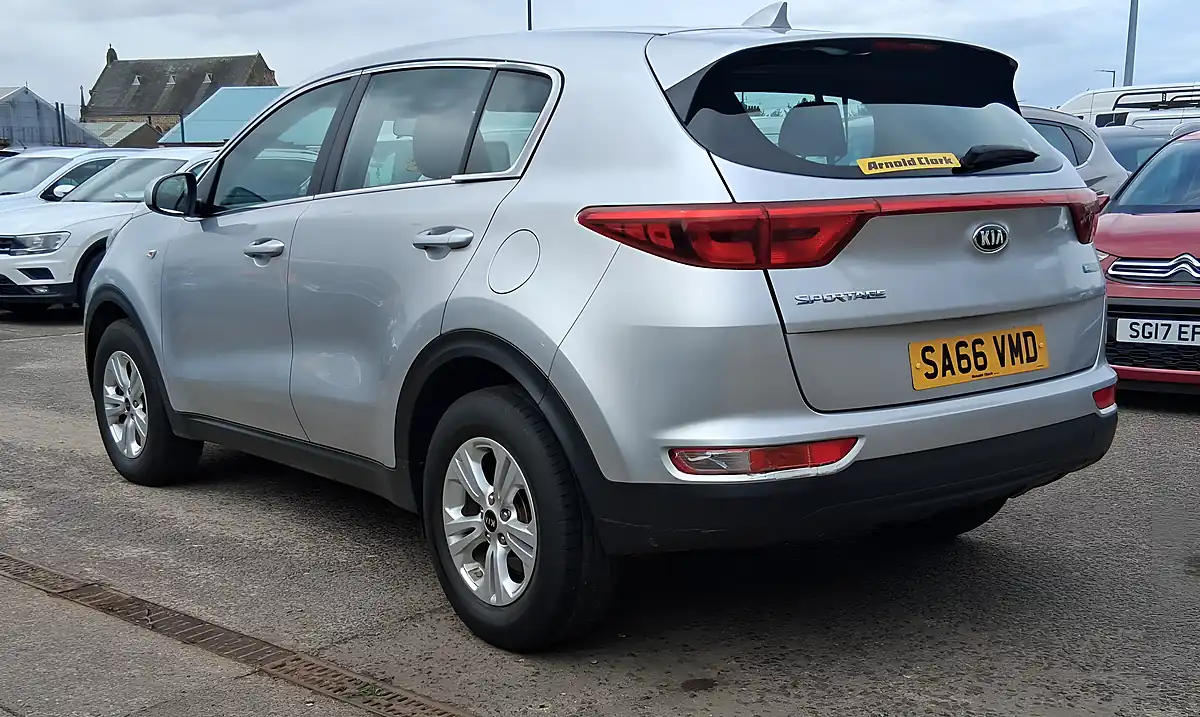 Used 2016 Kia Sportage 1 Silver - Interior and Exterior details 5