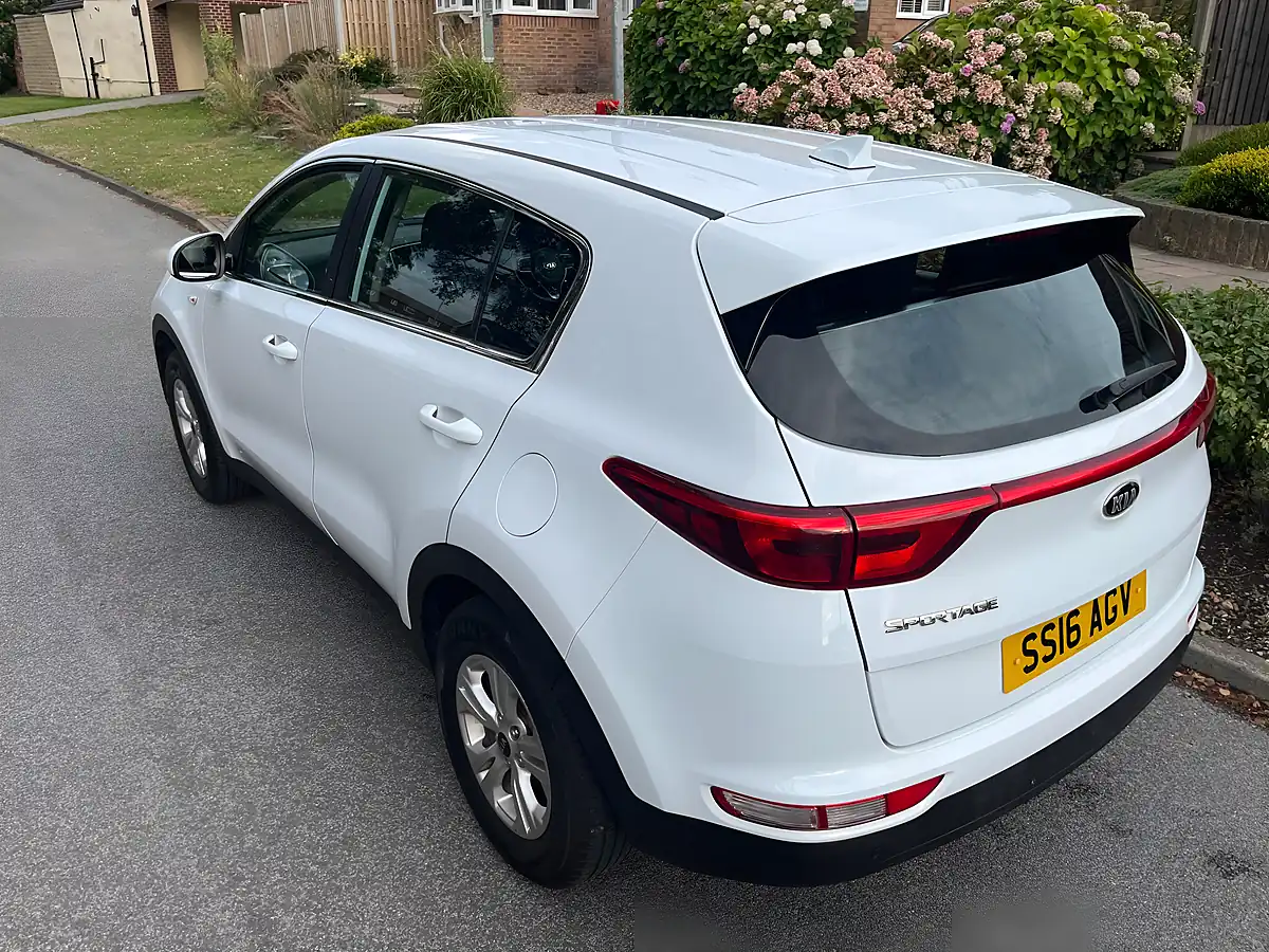 Used 2016 Kia Sportage 1 White - Interior and Exterior details 13