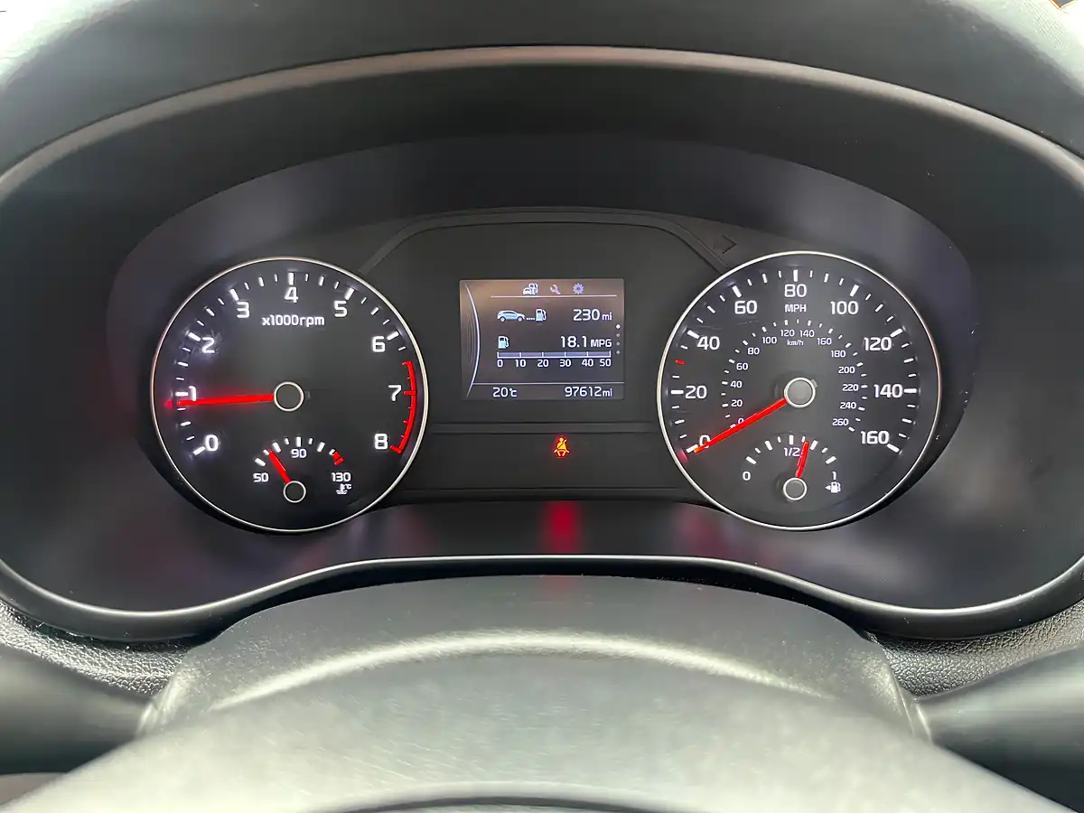 Used 2016 Kia Sportage 1 White - Interior and Exterior details 4