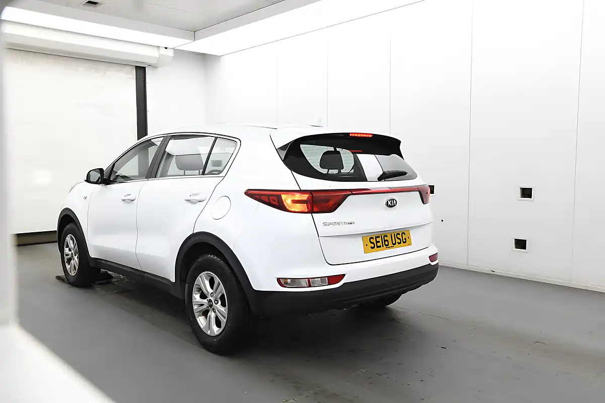 Used 2016 Kia Sportage 1 White - Interior and Exterior details 3