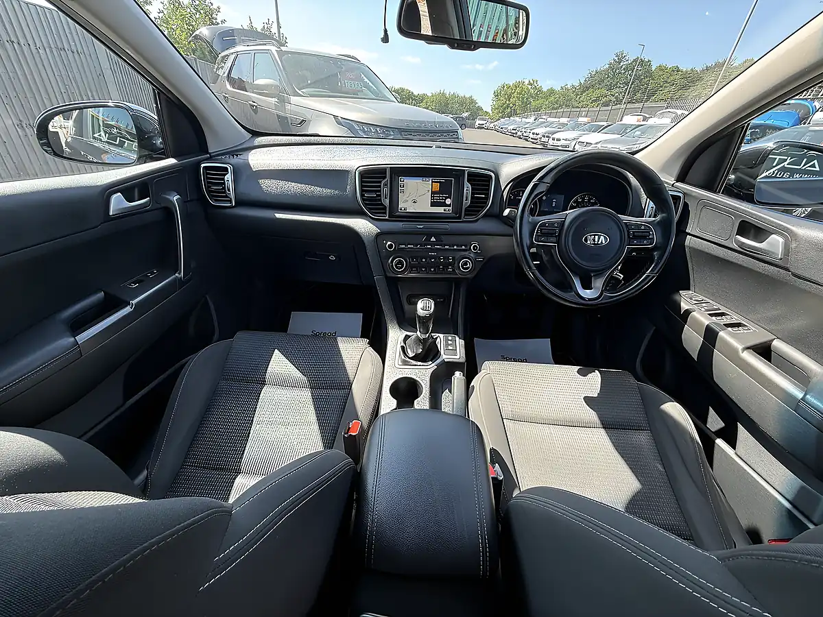 Used 2016 Kia Sportage 2 Black - Interior and Exterior details 17