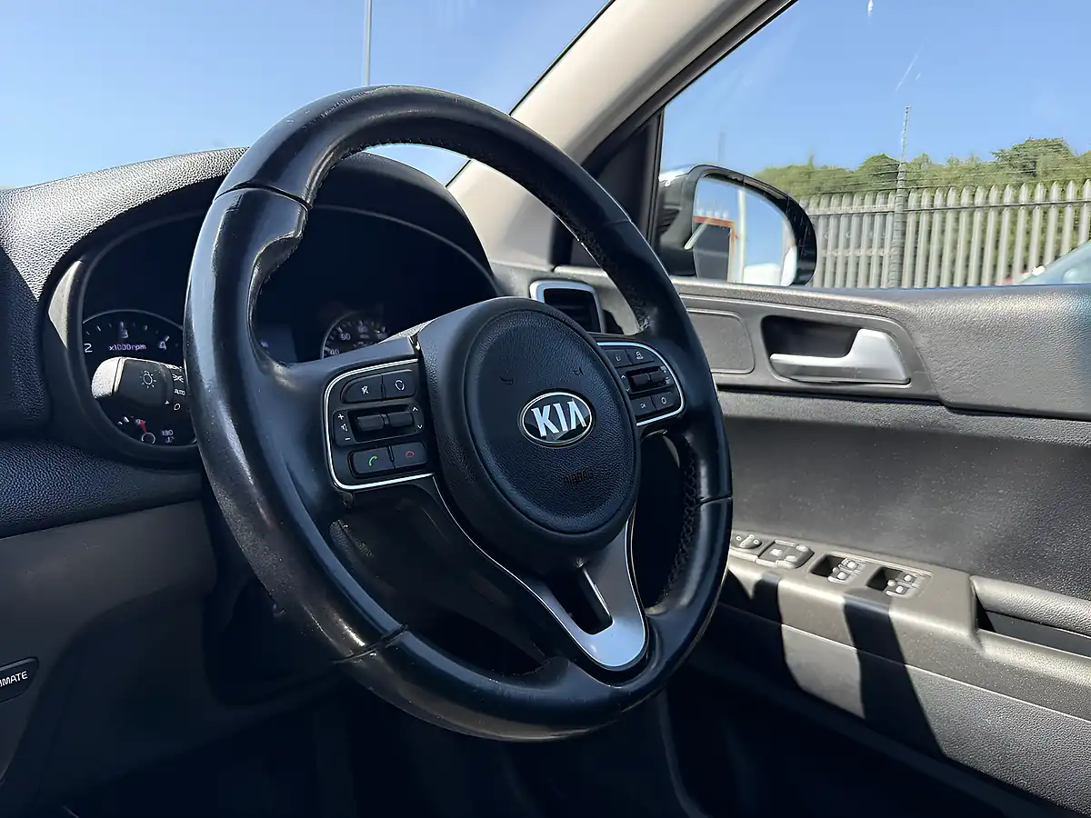 Used 2016 Kia Sportage 2 Black - Interior and Exterior details 19