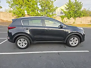 Used 2016 Kia Sportage 2 Black - Interior and Exterior details 5