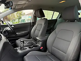 Used 2016 Kia Sportage 2 Black - Interior and Exterior details 17