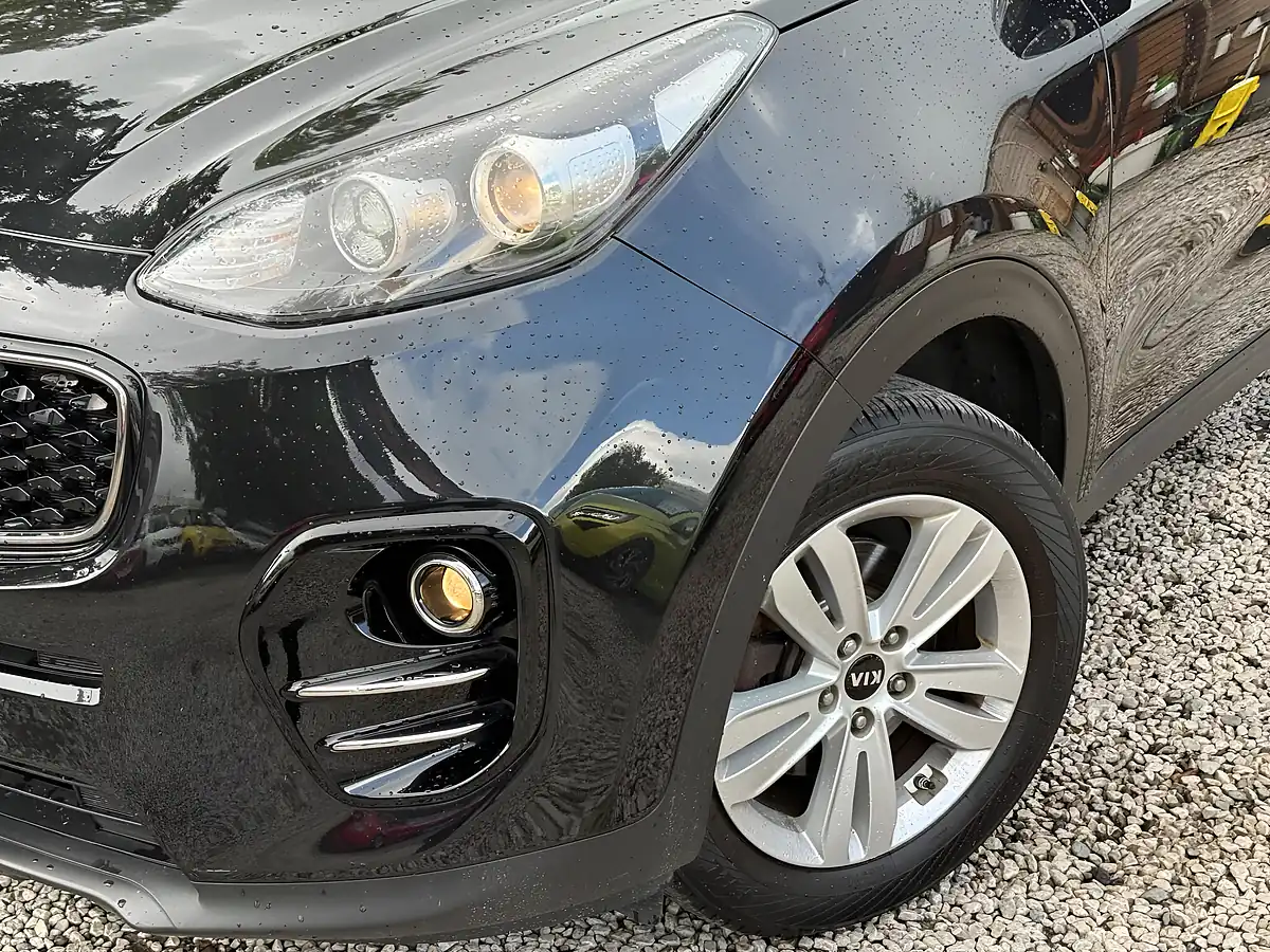 Used 2016 Kia Sportage 2 Black - Interior and Exterior details 18