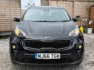 Used 2016 Kia Sportage 2 Black - Interior and Exterior details 2
