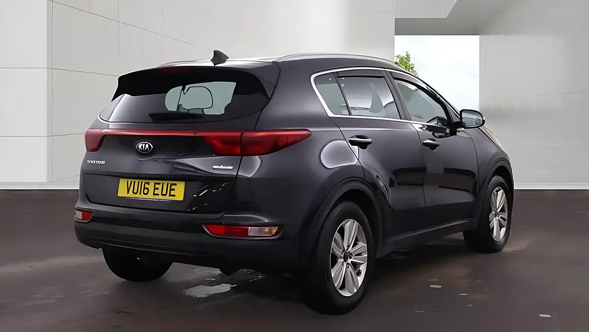 Used 2016 Kia Sportage 2 Black - Interior and Exterior details 6