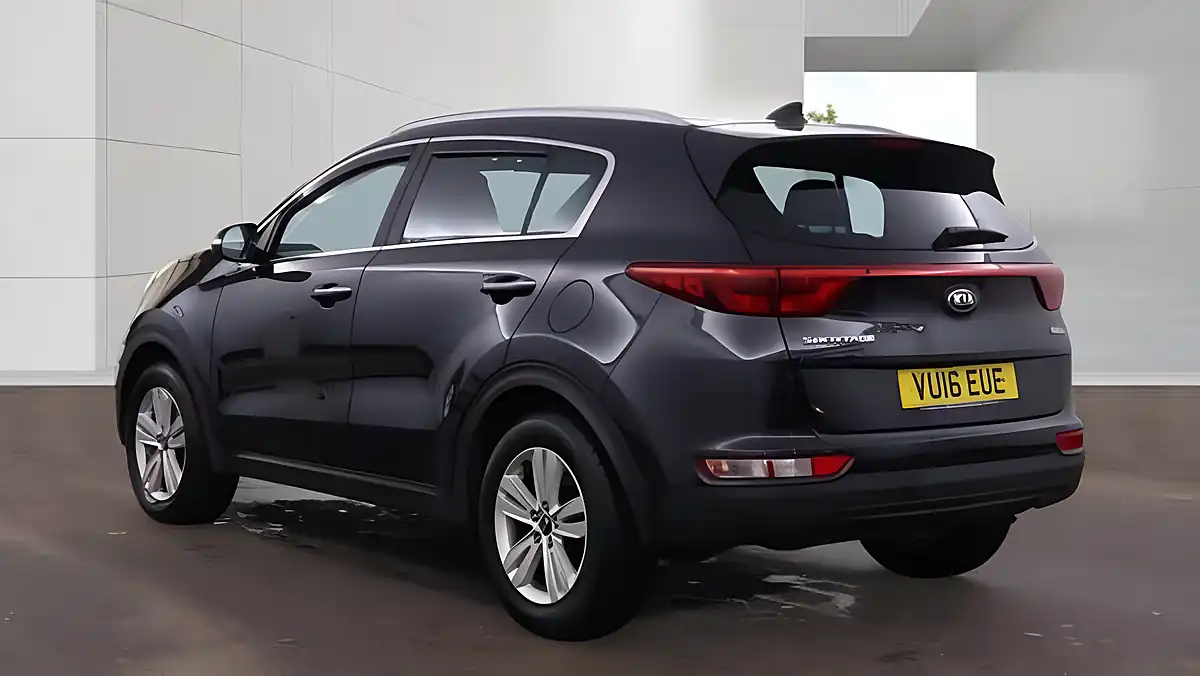 Used 2016 Kia Sportage 2 Black - Interior and Exterior details 7