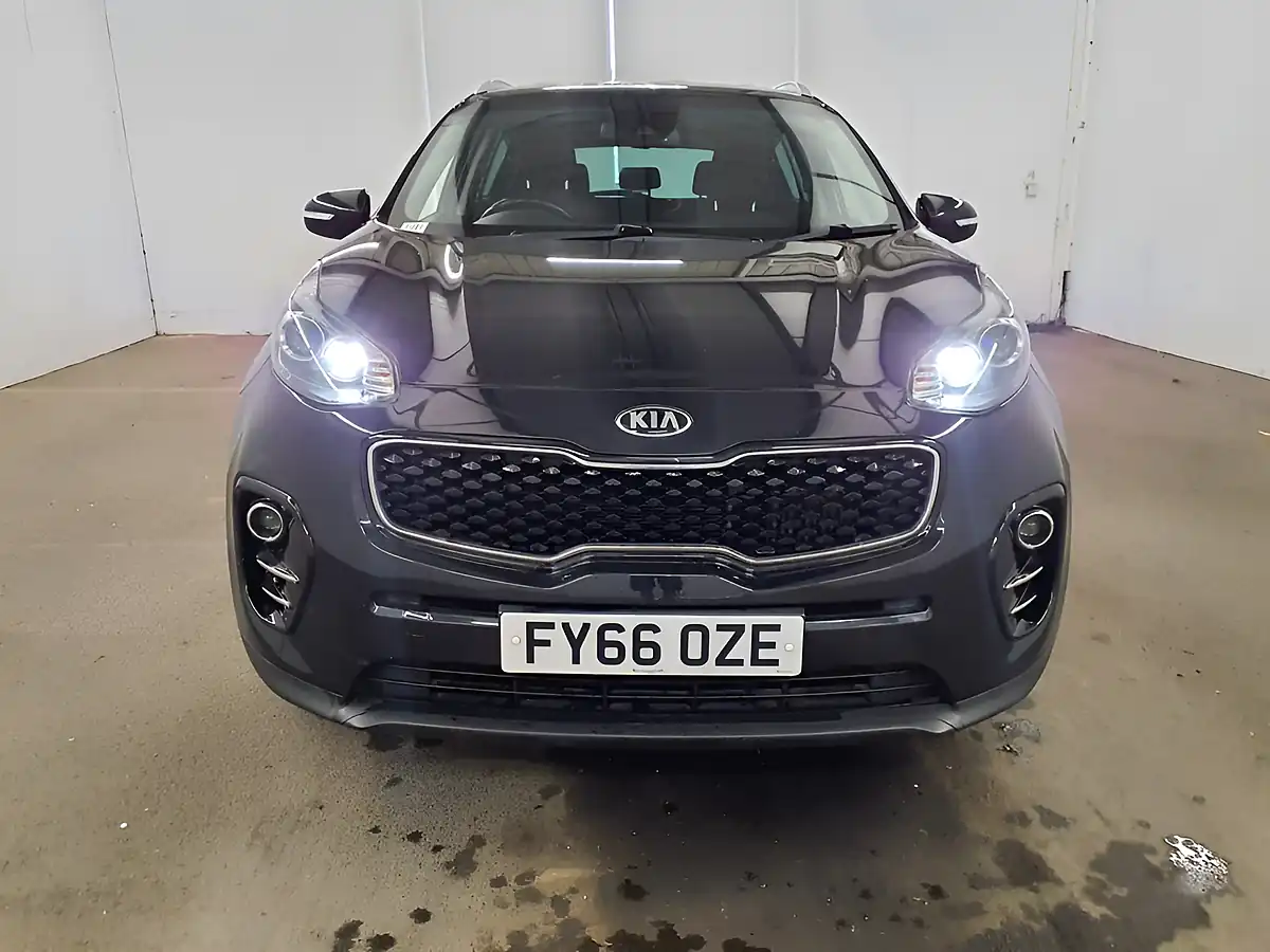 Used 2016 Kia Sportage 2 Black - Interior and Exterior details 3