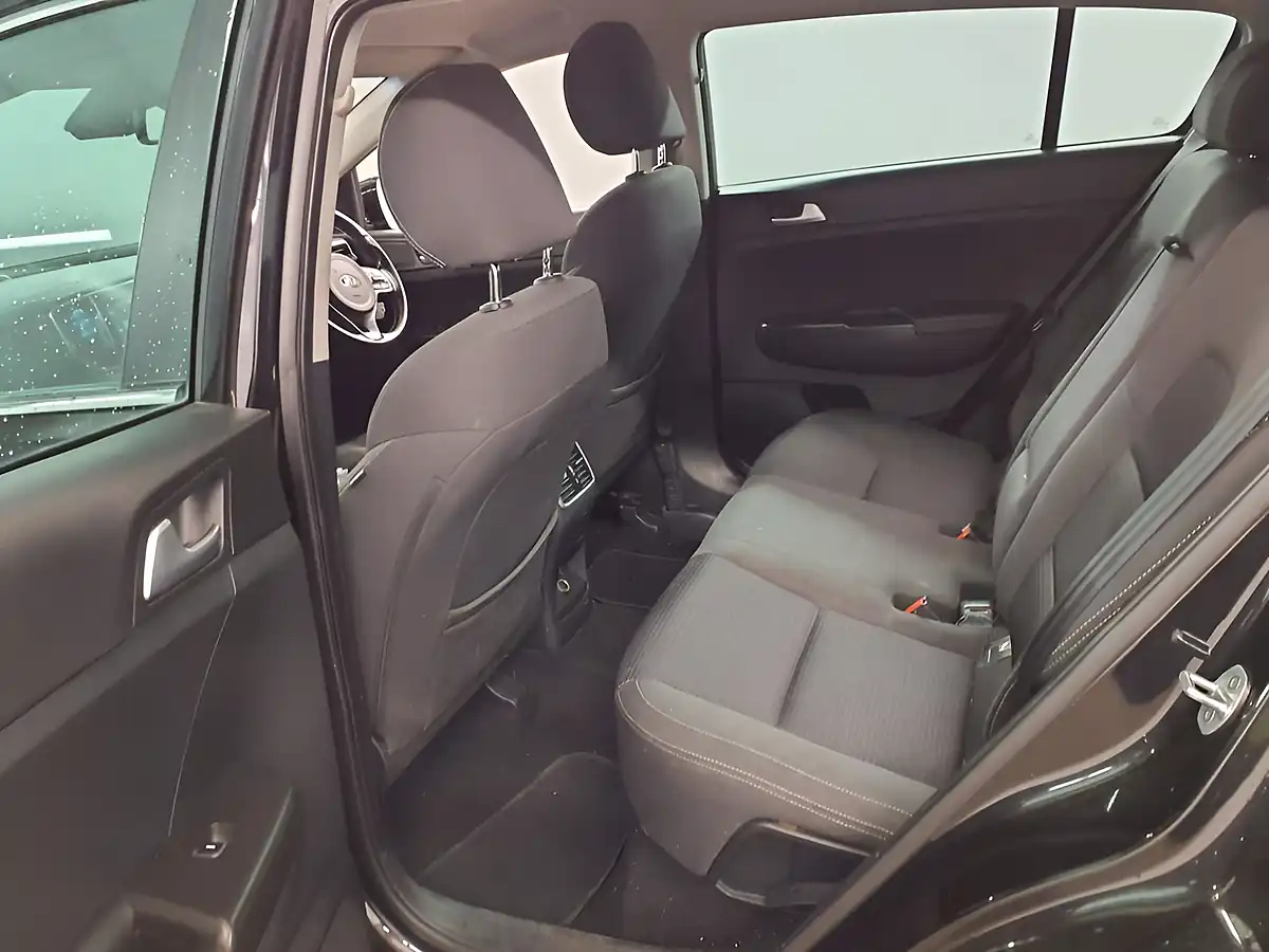 Used 2016 Kia Sportage 2 Black - Interior and Exterior details 6