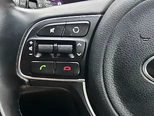 Used 2016 Kia Sportage 2 Blue - Interior and Exterior details 15