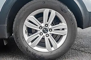 Used 2016 Kia Sportage 2 Euro 6 (s/S) Silver Frost - Interior and Exterior details 12