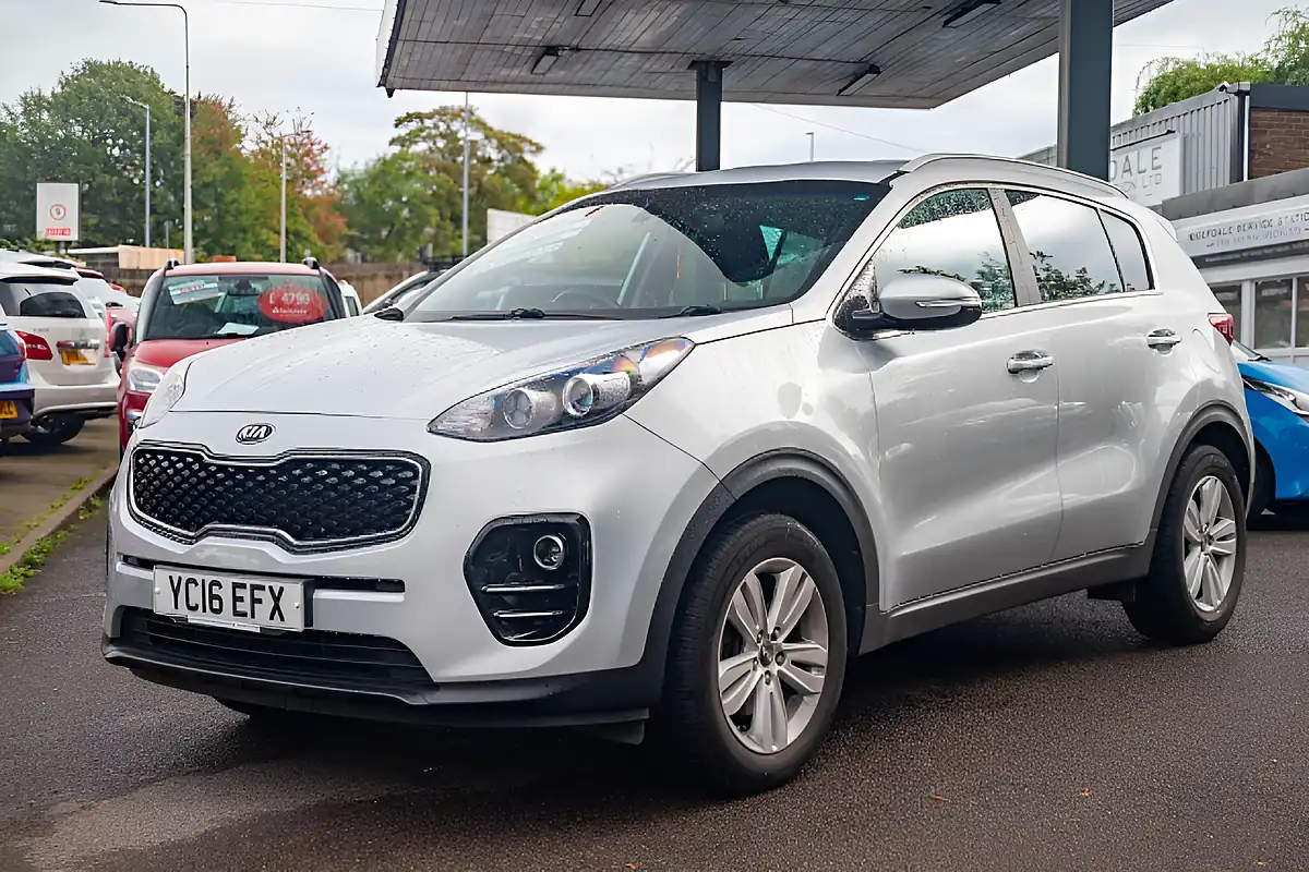 Used 2016 Kia Sportage 2 Euro 6 (s/S) Silver Frost - Interior and Exterior details 4