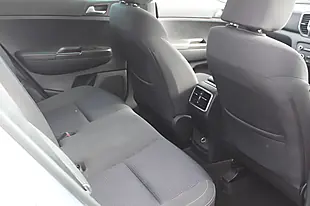 Used 2016 Kia Sportage 2 Silver - Interior and Exterior details 4