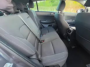 Used 2016 Kia Sportage 2 Silver - Interior and Exterior details 11