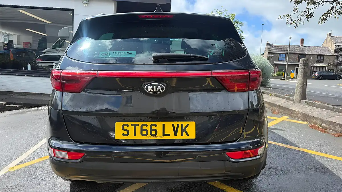 Used 2016 Kia Sportage 3 Black - Interior and Exterior details 16