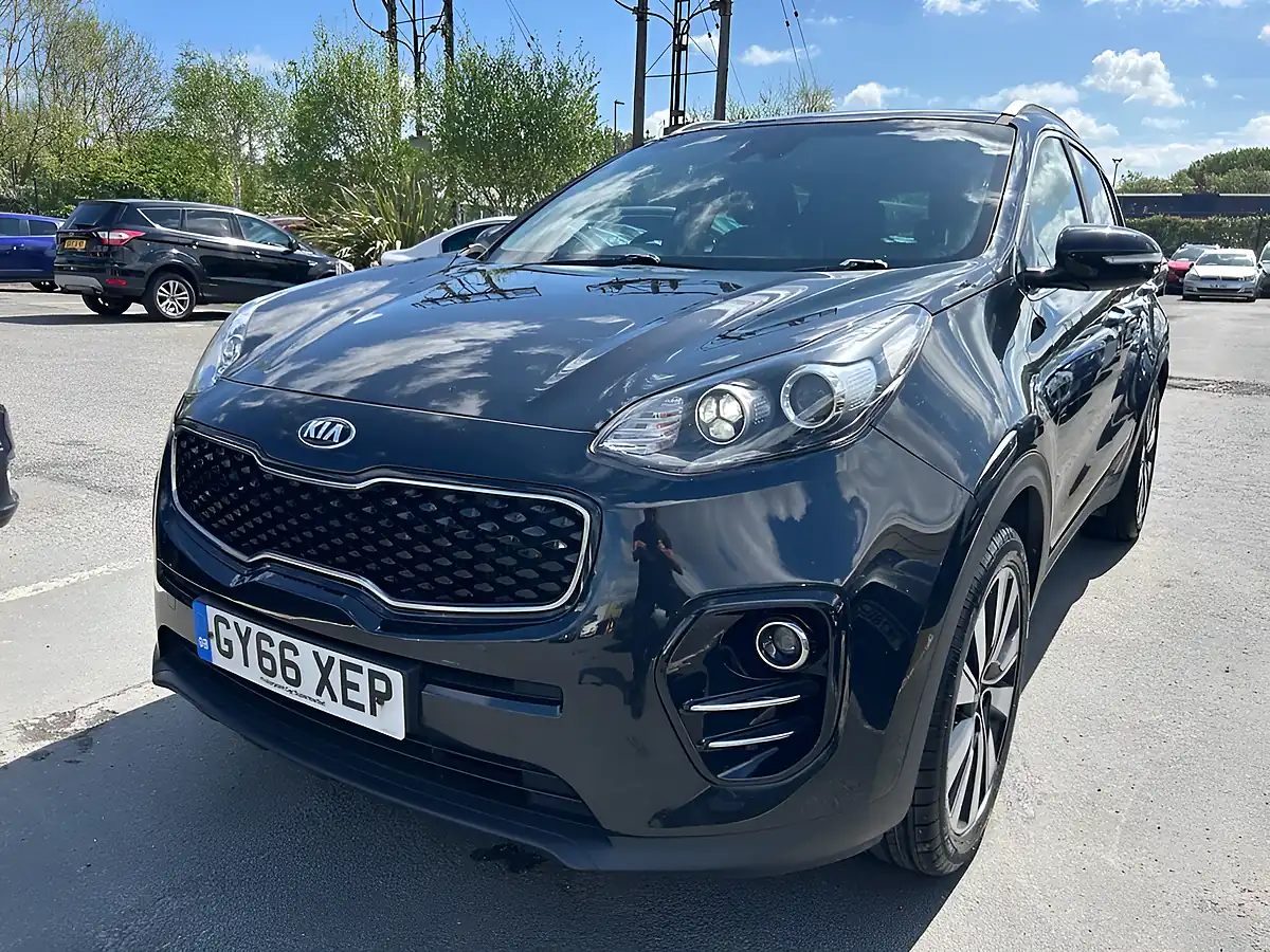 Used 2016 Kia Sportage 3 Black - Interior and Exterior details 17