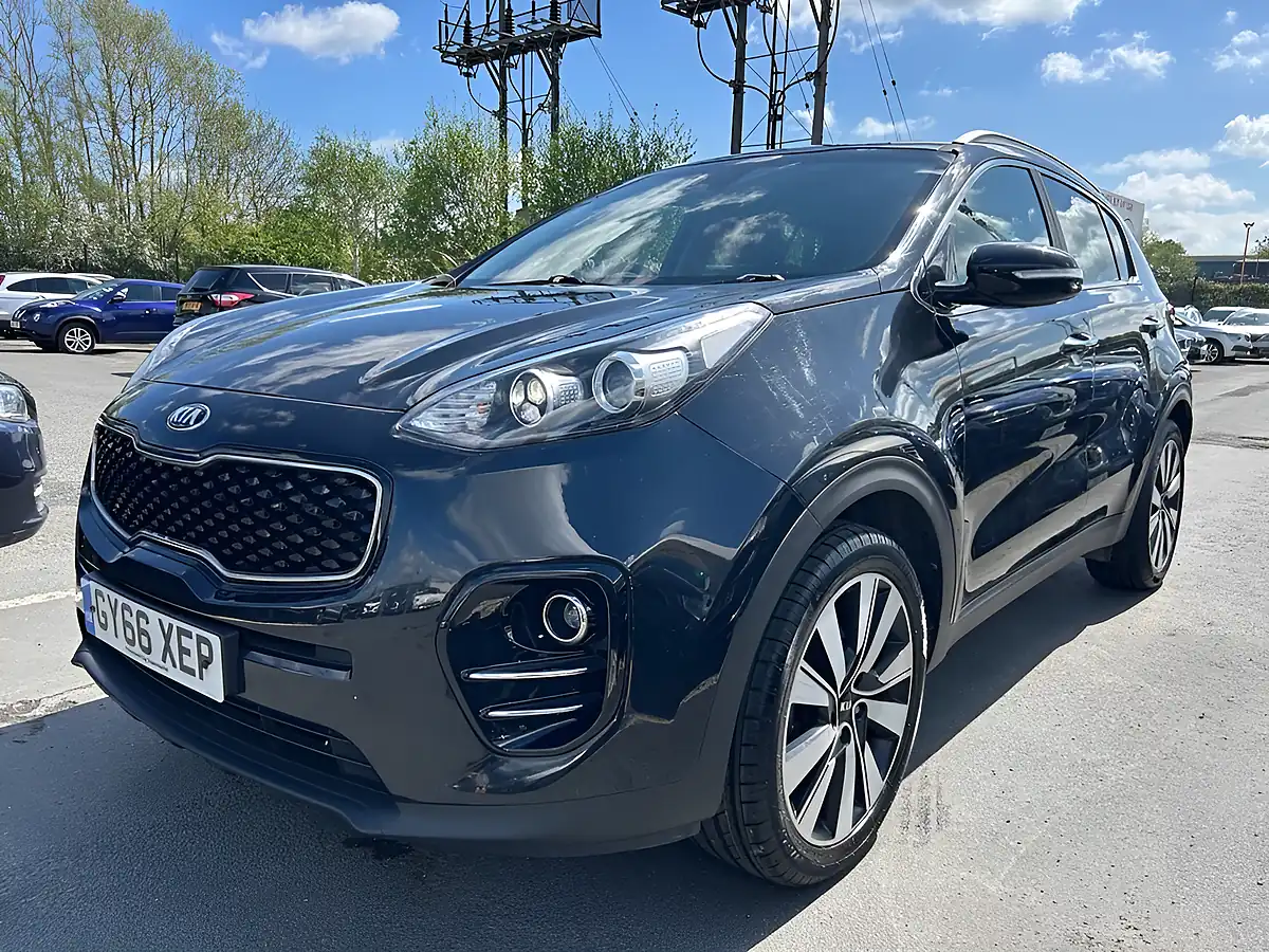 Used 2016 Kia Sportage 3 Black - Interior and Exterior details 18
