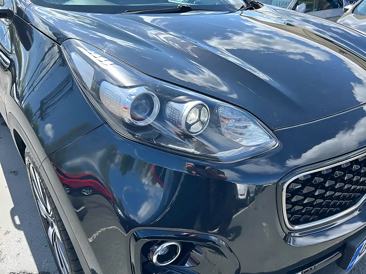 Used 2016 Kia Sportage 3 Black - Interior and Exterior details 9