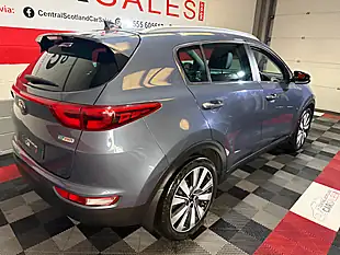 Used 2016 Kia Sportage 3 Blue - Interior and Exterior details 14