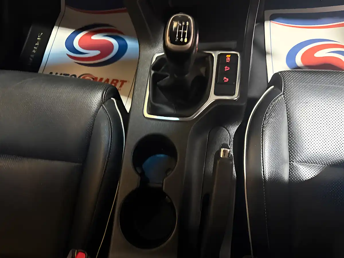 Used 2016 Kia Sportage 3 Blue - Interior and Exterior details 16