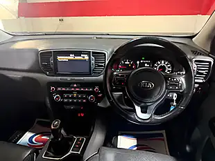 Used 2016 Kia Sportage 3 Blue - Interior and Exterior details 17