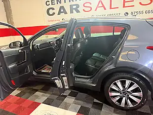 Used 2016 Kia Sportage 3 Blue - Interior and Exterior details 18