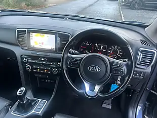 Used 2016 Kia Sportage 3 Blue - Interior and Exterior details 8