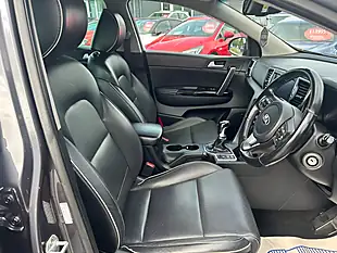 Used 2016 Kia Sportage 3 Silver - Interior and Exterior details 11