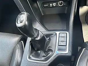 Used 2016 Kia Sportage 3 Silver - Interior and Exterior details 16